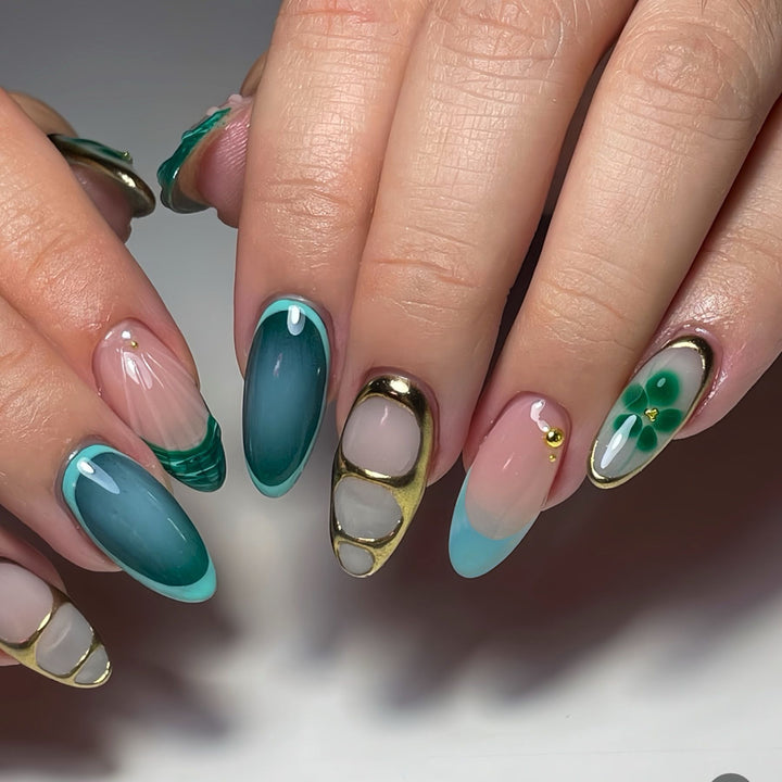 Chic Decorative Press-On Nail Art Stornfield