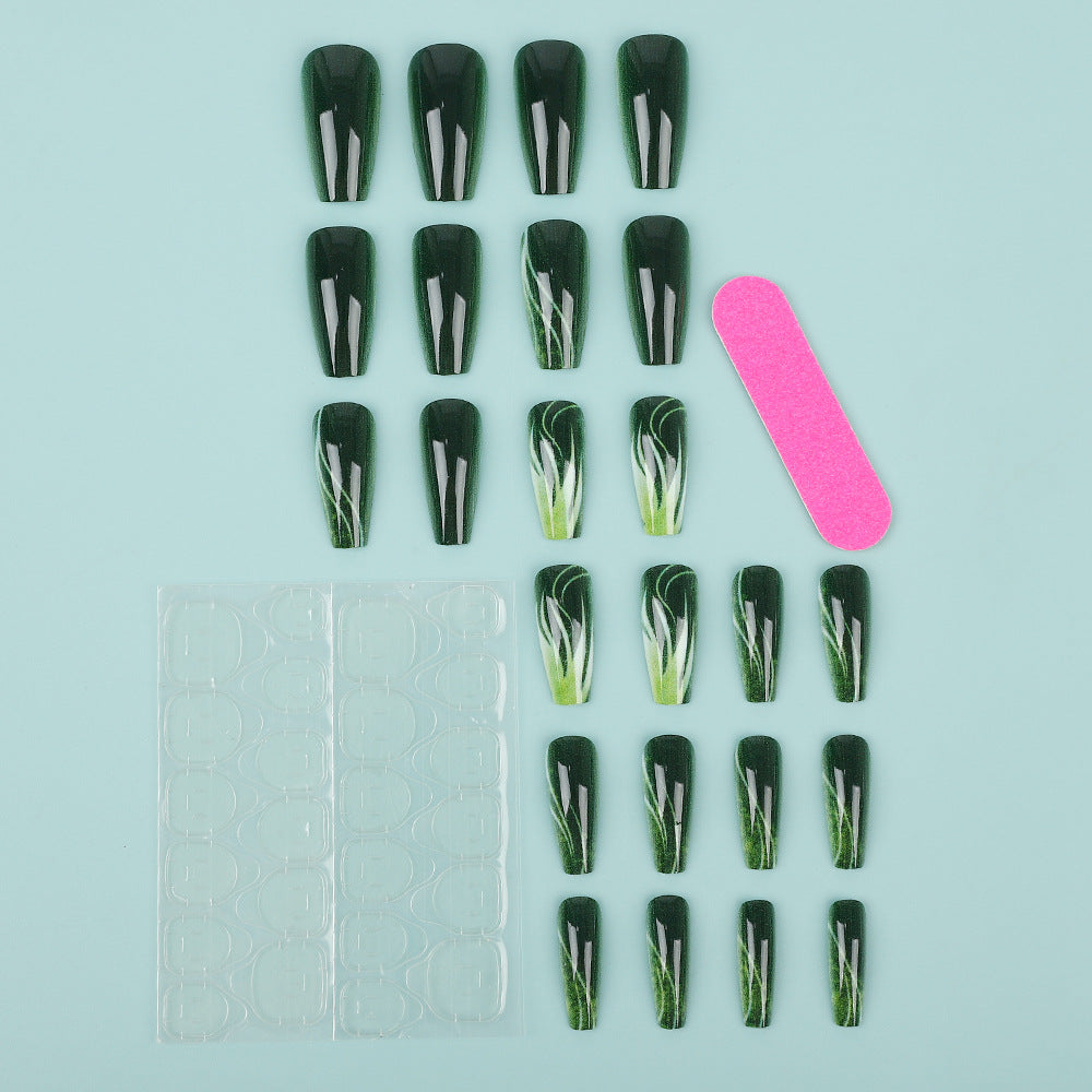 Creative nail art with green design Stornfield