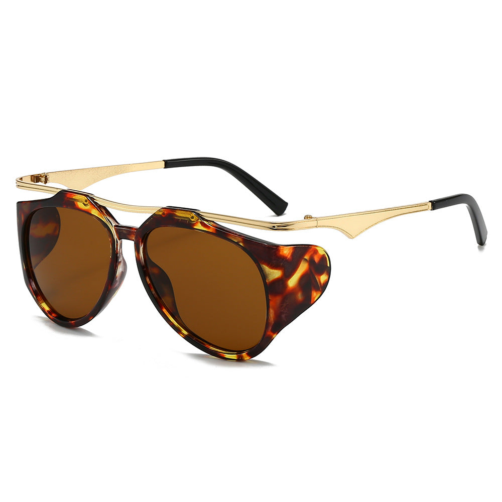Ladies Fashion Sport Sunglasses with Oversized Frame and Golden Accents Stornfield