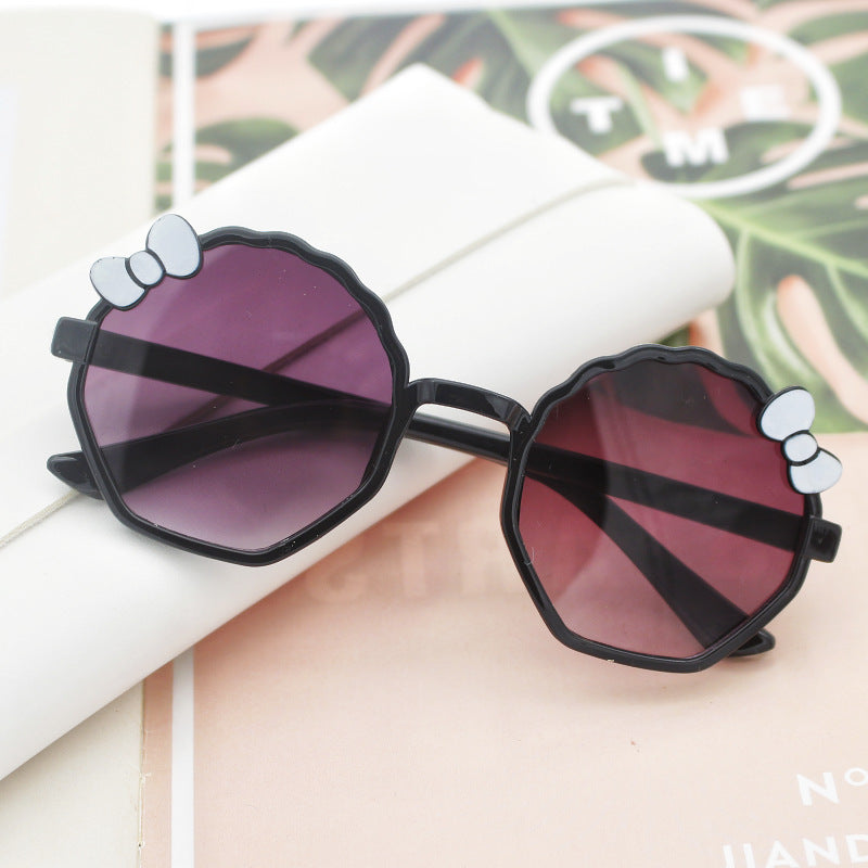 Women's playful sunglasses in creative design Stornfield