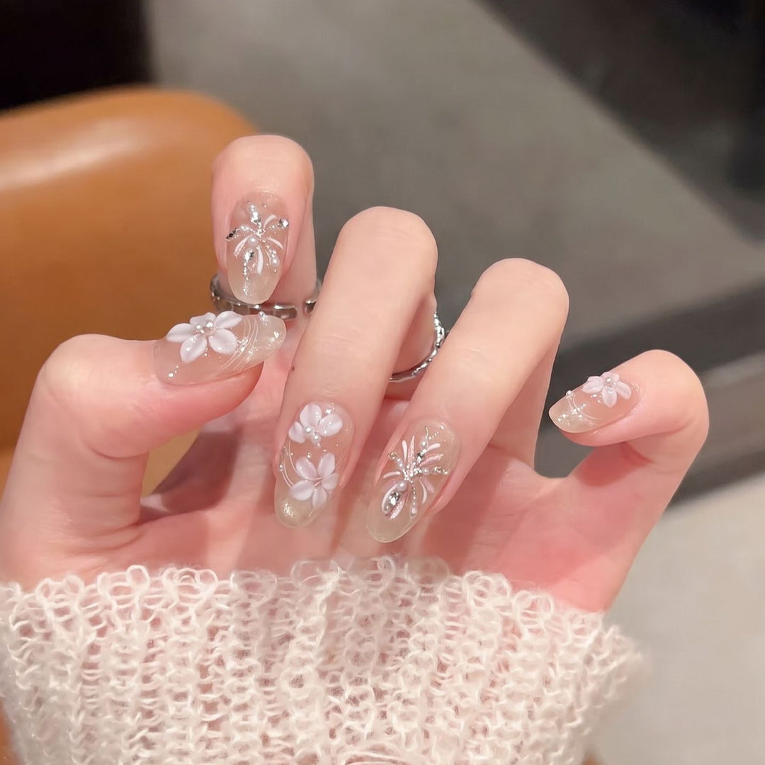 Decorative Floral Press-On Nail Art Set Stornfield