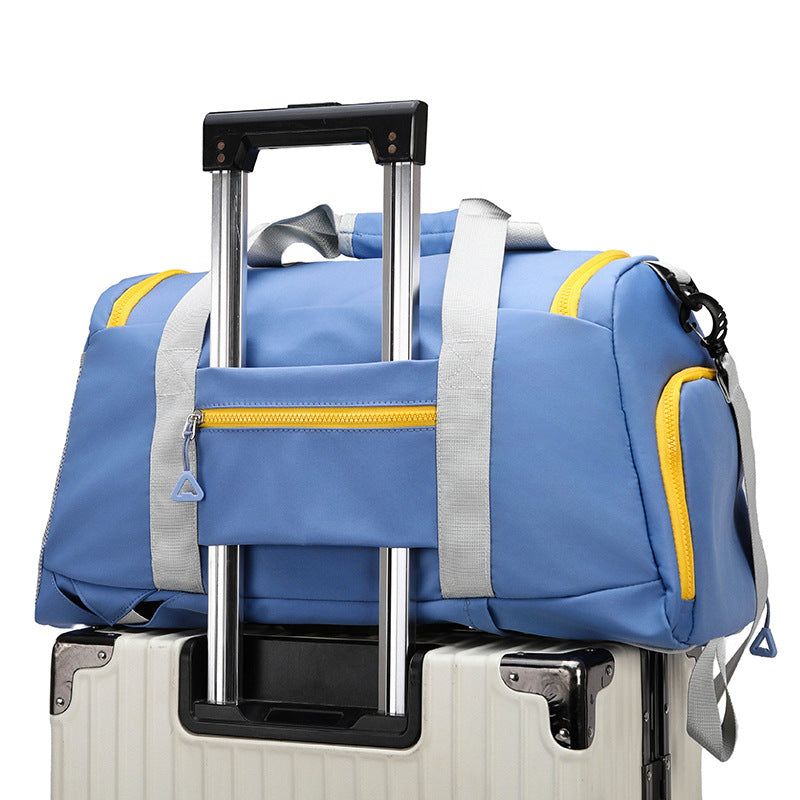 Sporty and Versatile Travel Bag with Multiple Compartments Stornfield