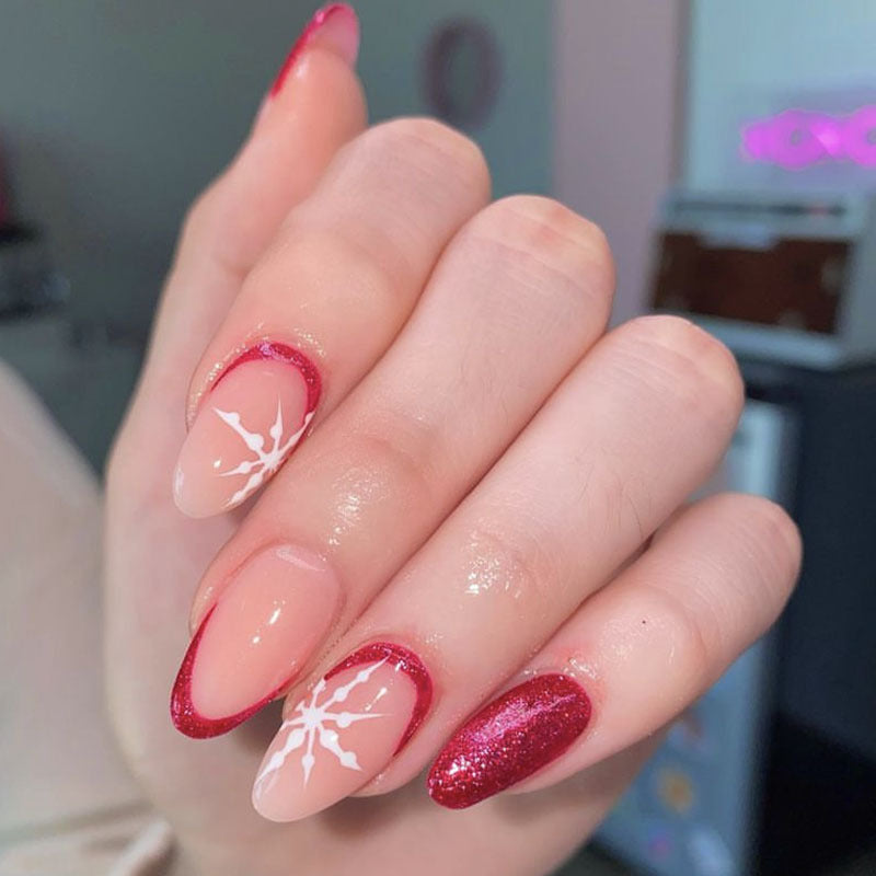 Artistic Long-Lasting Press-On Nail Set Stornfield