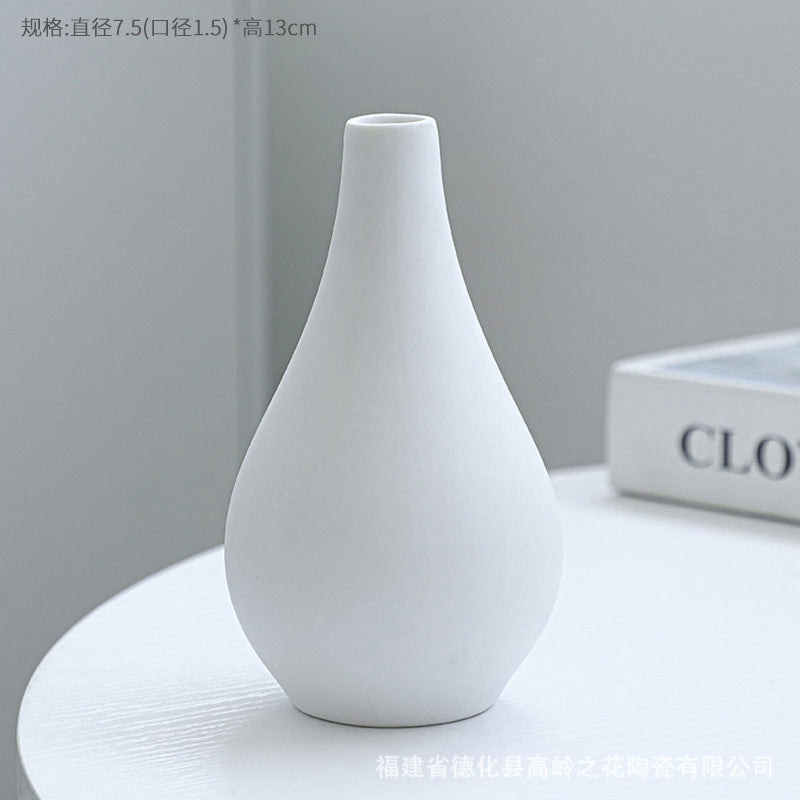 Elegant Minimalist Ceramic Flower Vase