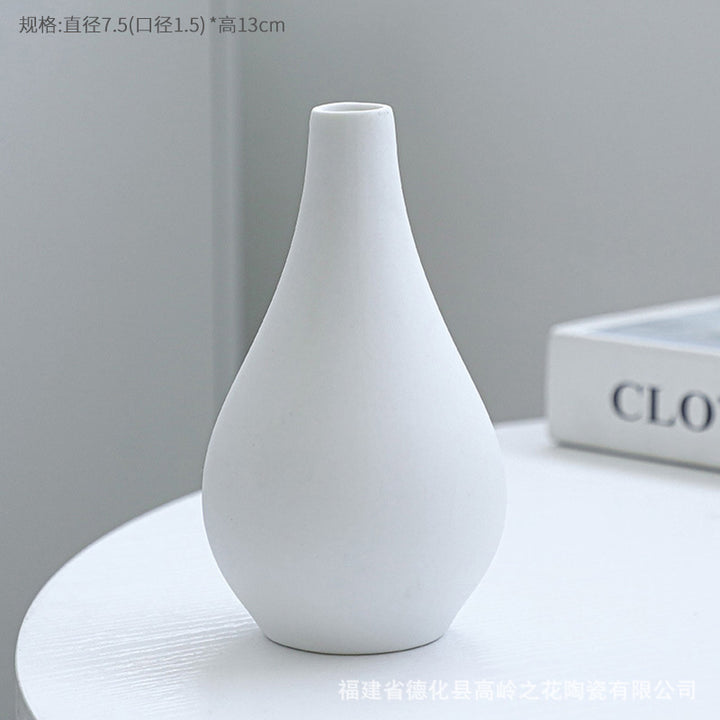 Elegant Minimalist Ceramic Flower Vase