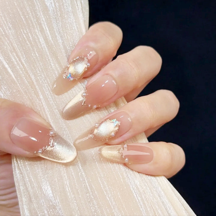 Art nail set with elegant gold glitter design Stornfield