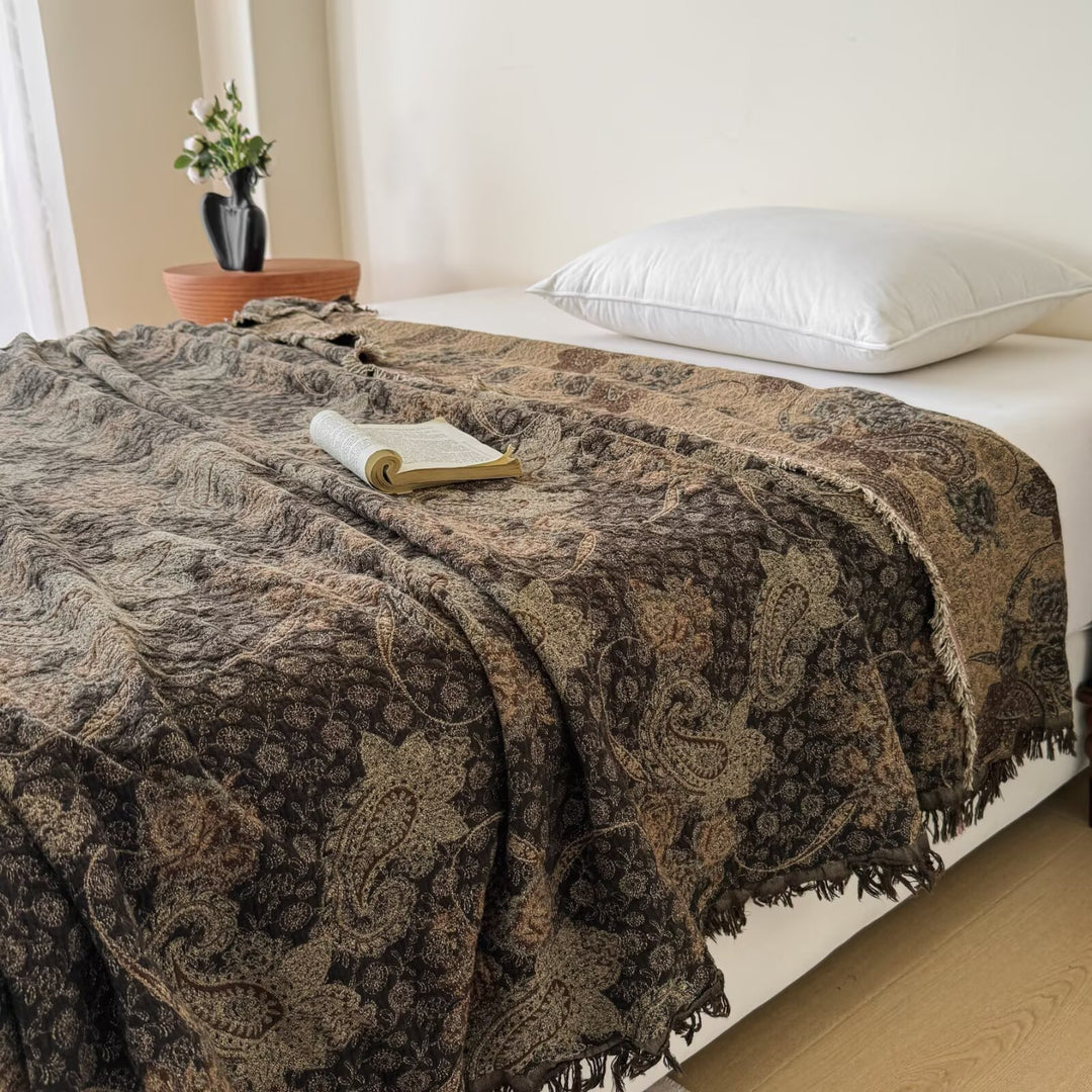 Oversized Jacquard Patchwork Floral Woven Throw Blanket with Fringed Edges