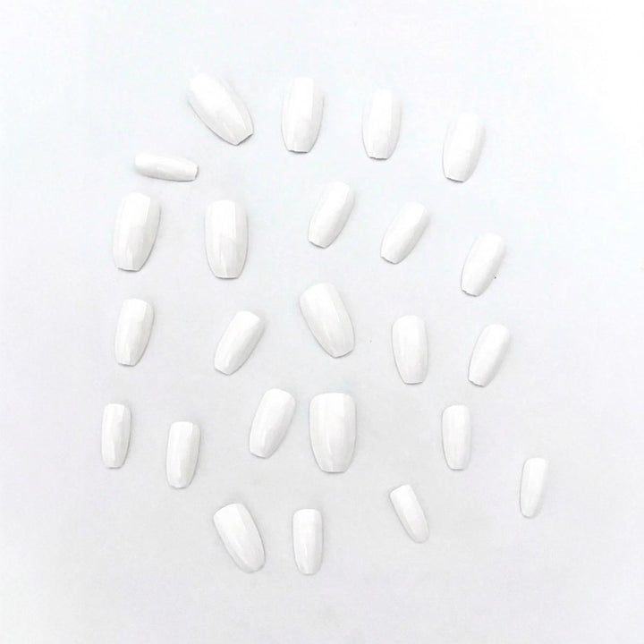 Artificial nails with elegant high-gloss finish Stornfield