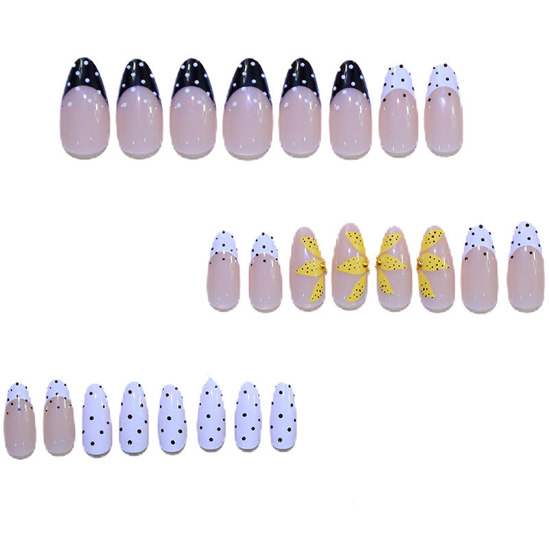 Creative Floral Accent Nail Art Set Stornfield