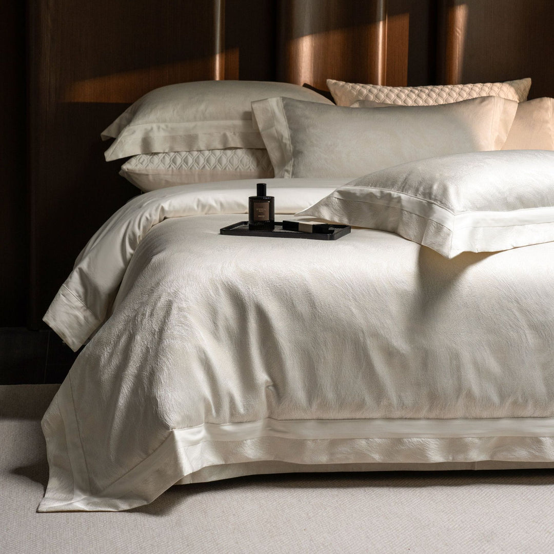 Hotel-Weight Stonewashed Textured Duvet Cover Bedding Ensemble with Oxford Pillowcases
