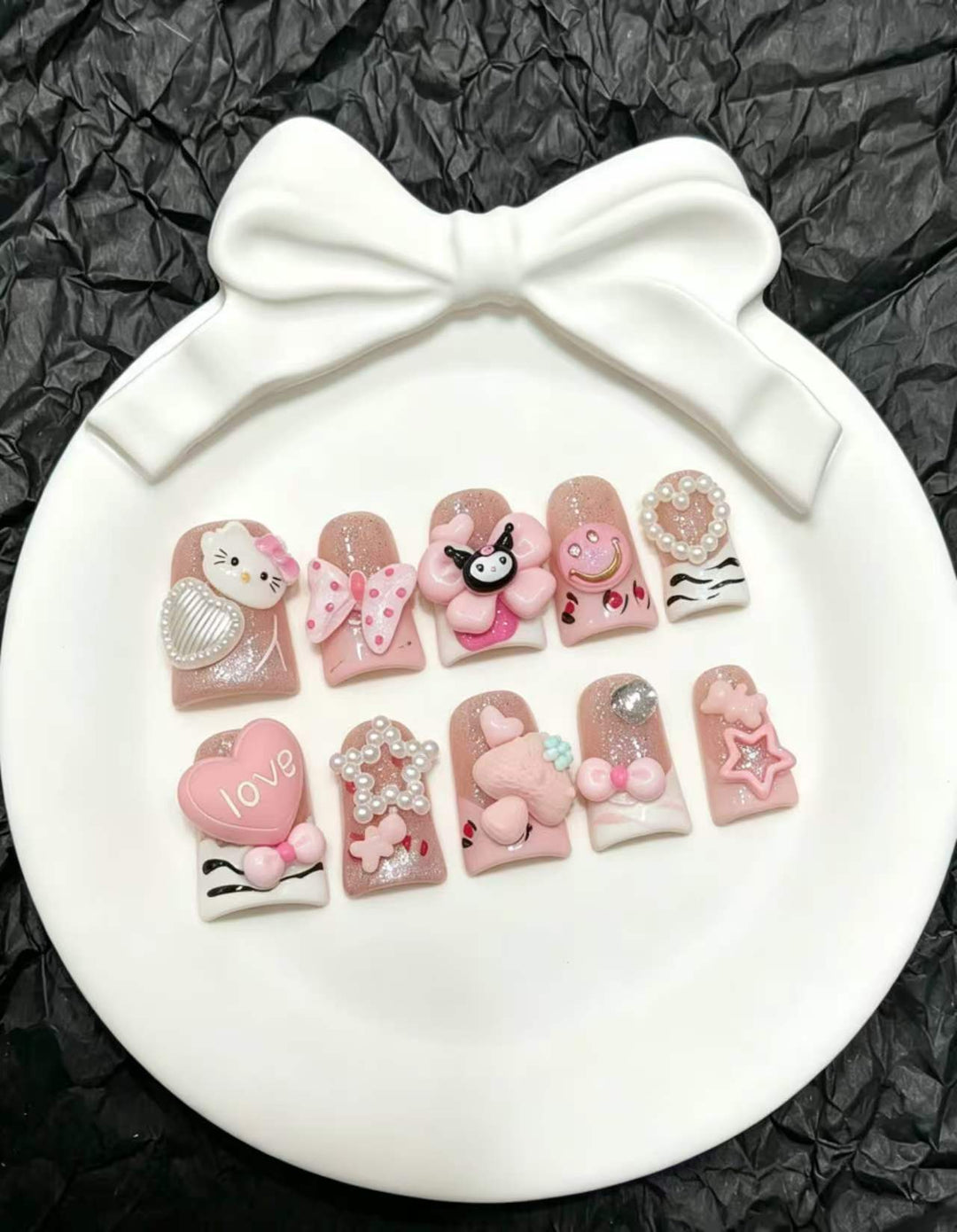 Whimsical Decorative Press-On Nail Set