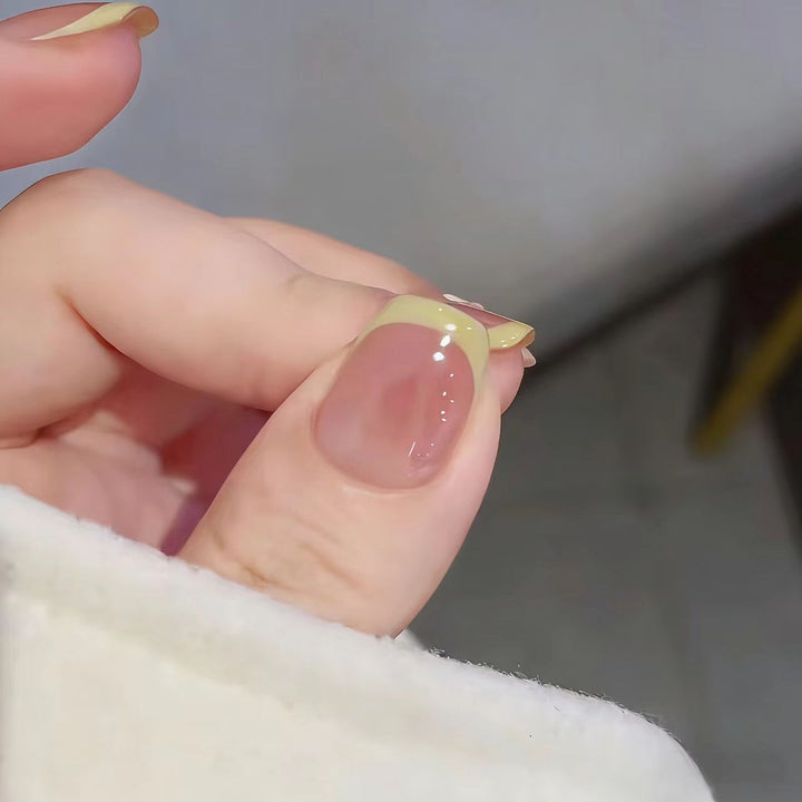 Decorative Floral Nail Art Extensions