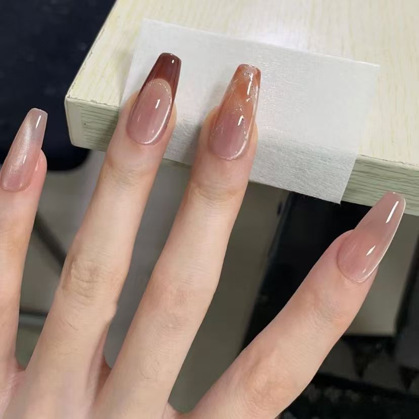 Gradient Press-On Nail Extensions