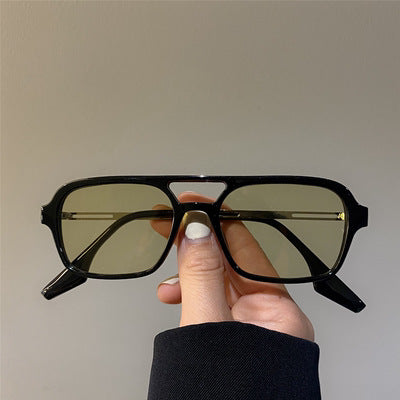 Women's trendy square sunglasses with transparent frame and gentle lenses Stornfield