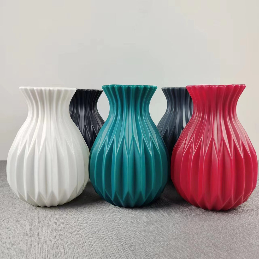 Modern Decorative Textured Vase Stornfeild