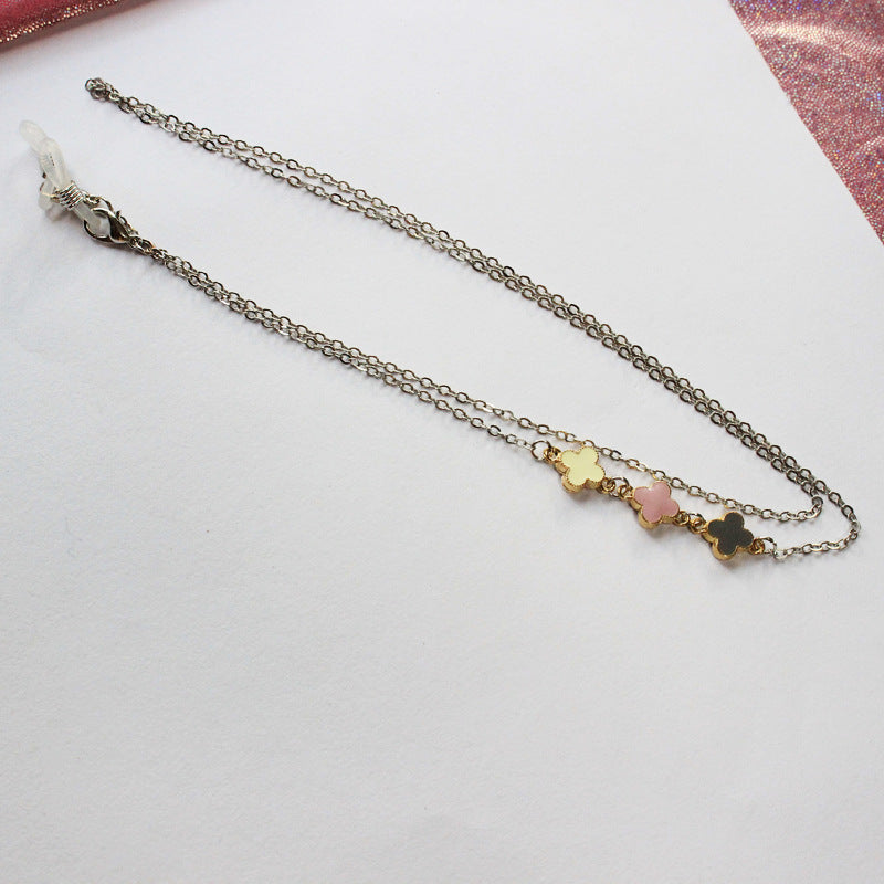 Fashionable glasses holder chain with pearl pendants Stornfield
