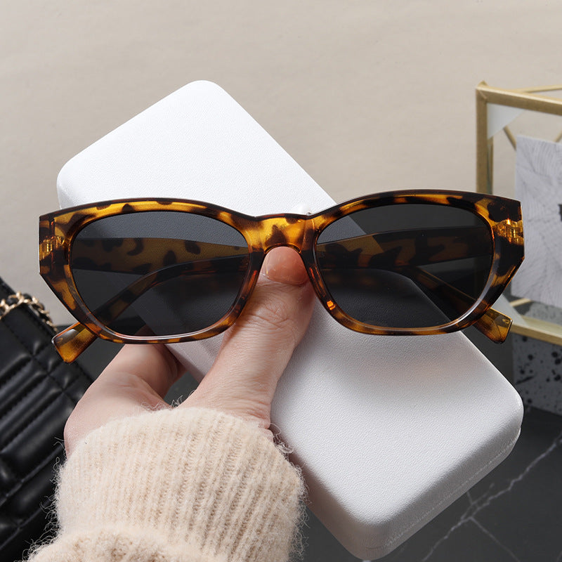 Ladies Cat-Eye Sunglasses with Stylish Frame and UV Protection Stornfield