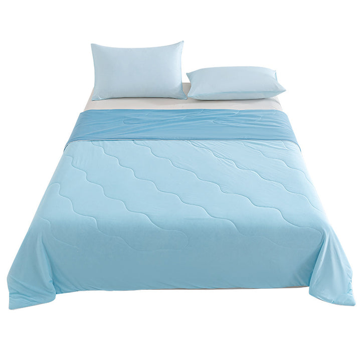 Unisex nan breathable summer blanket with cooling microfiber filling and light quilting Stornfield