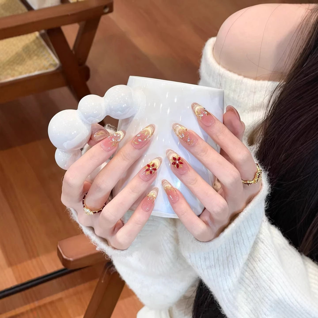Artificial Nails In Elegant Glitter Finish Stornfield