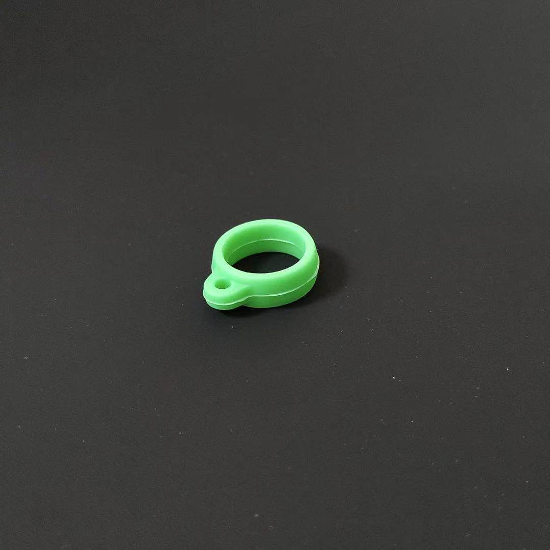 Versatile Silicone Clip Holder Stornfield