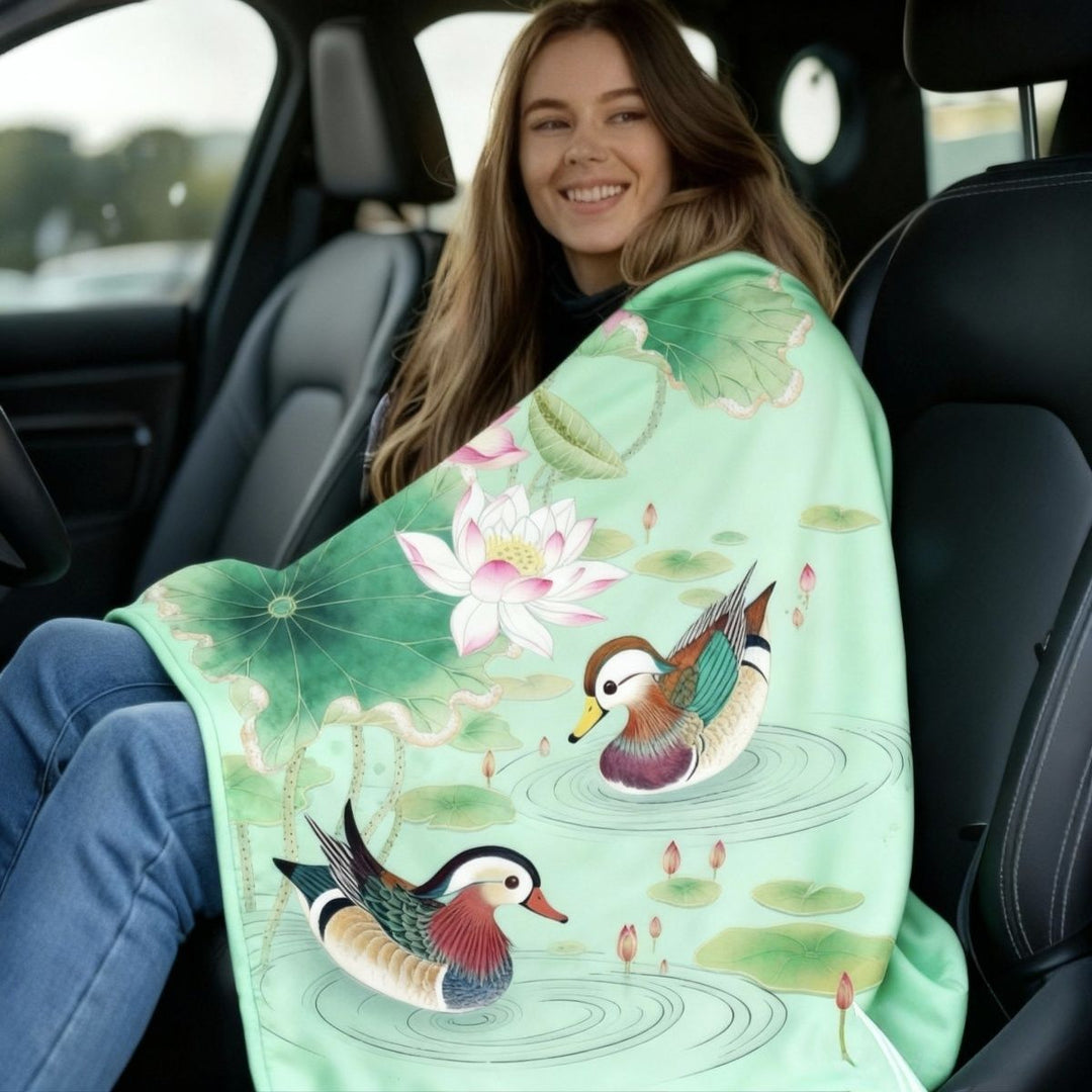 Artistic Nature-Inspired Throw Blanket