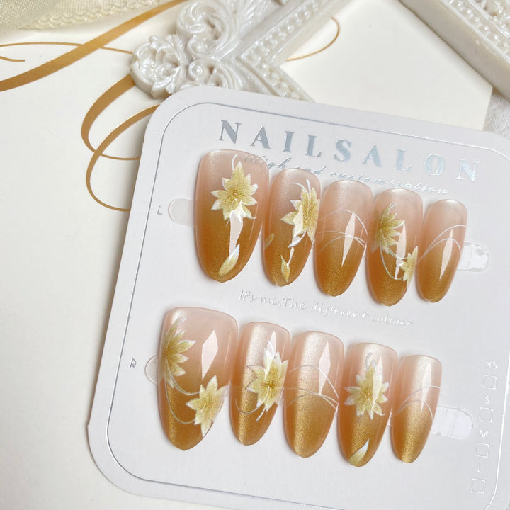Elegant Floral-Design Press-On Nails 1790745511