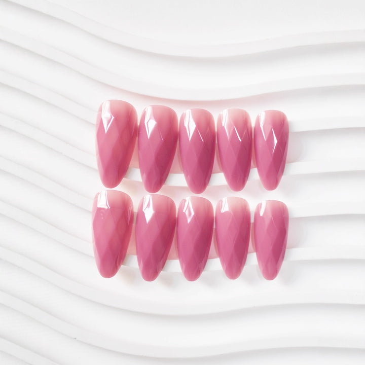 Premium Glossy Diamond-Shaped Press-On Nails Stornfield