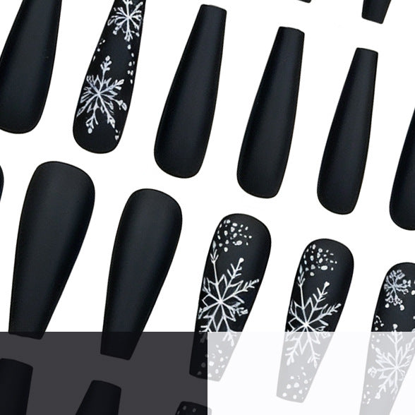 Winter-Themed Nail Art Enhancements Stornfield
