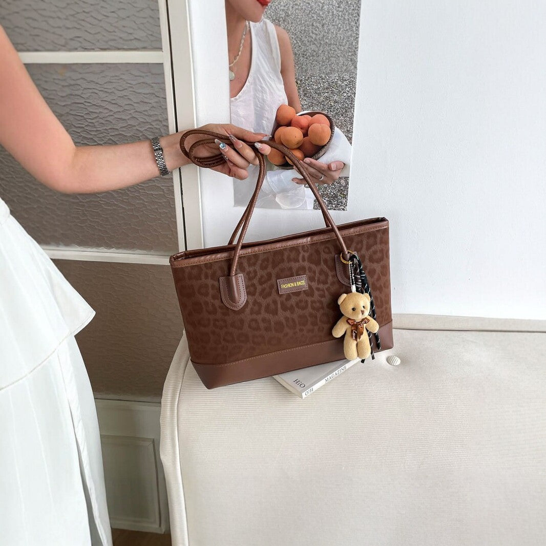 Stylish Animal Print Tote Bag
