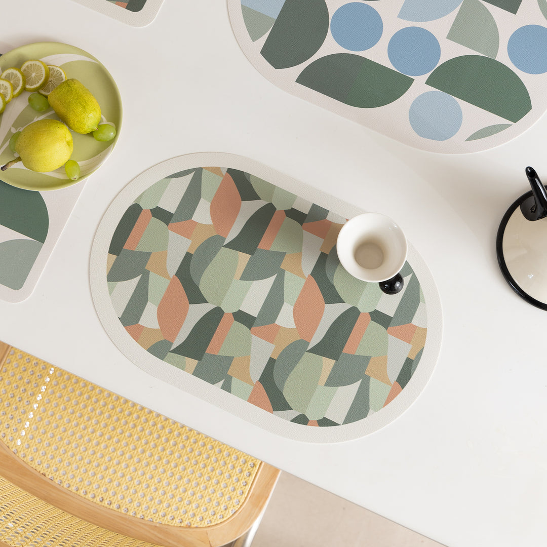 Wipeable retro placemats made of artificial leather with geometric pattern Stornfield