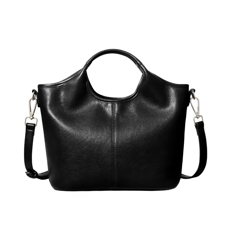 Handcrafted leather bag Stornfield