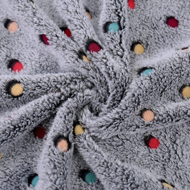Ladies Cozy Microfiber Blanket with Playful Pattern Stornfield
