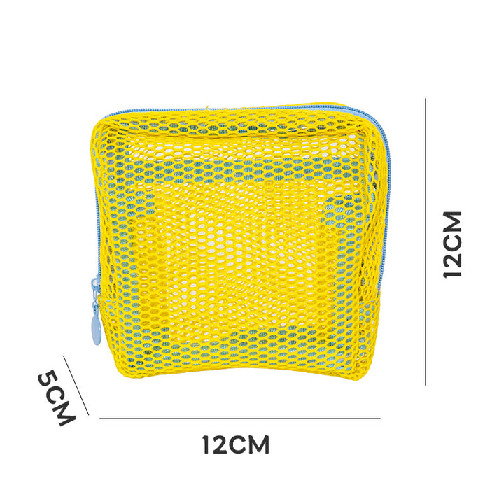 Practical mesh toiletry bag Stornfield