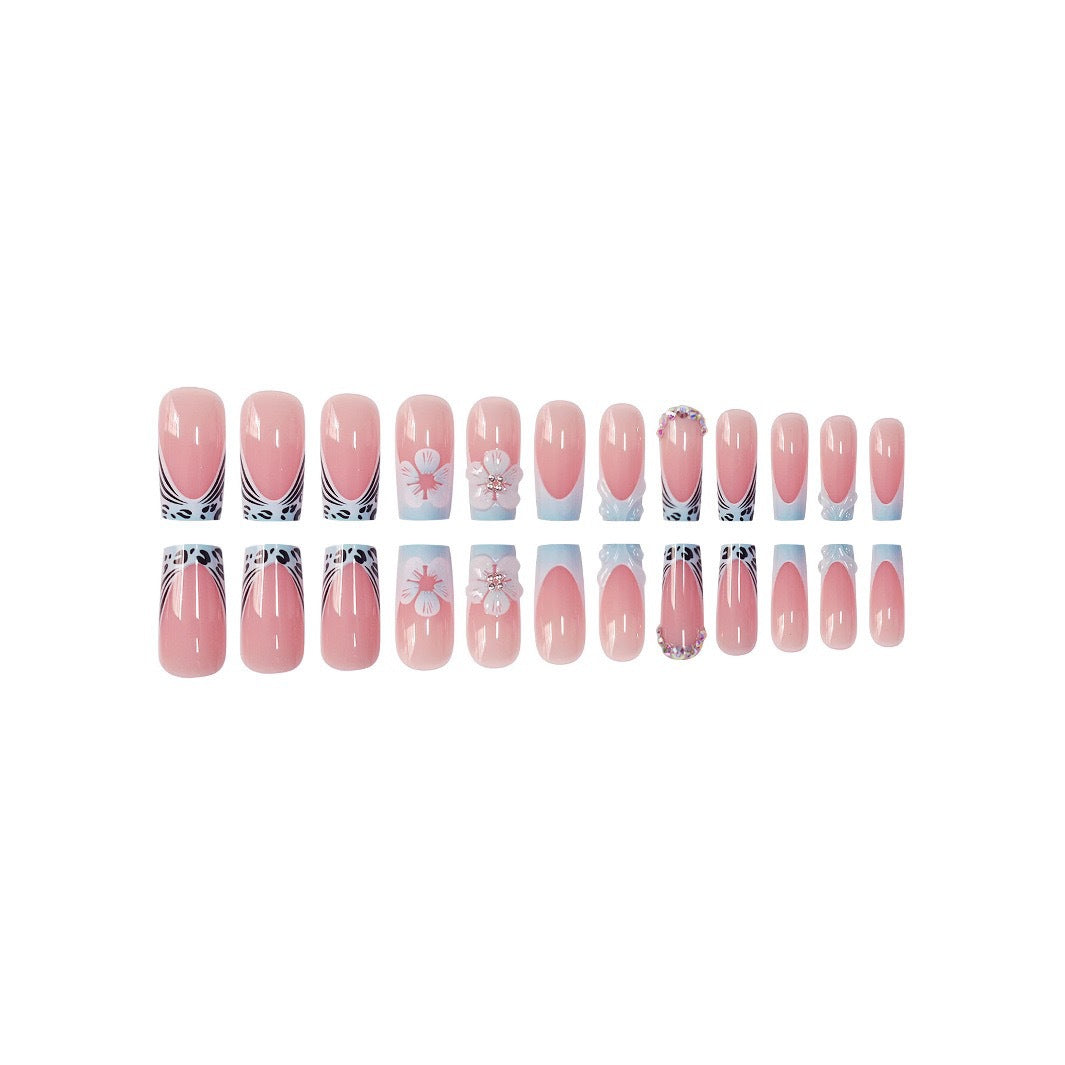 Decorative Floral Press-On Nail Art Set Stornfield