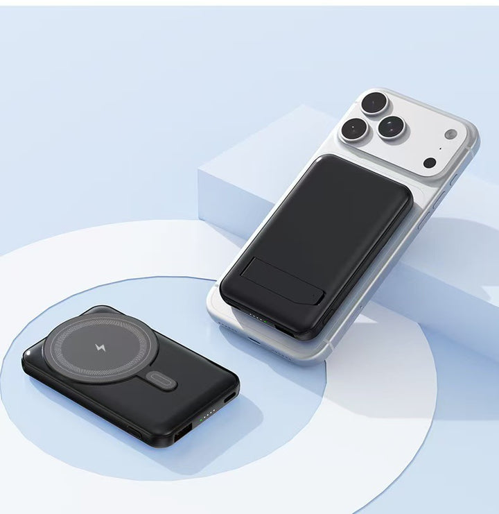 Power bank with wireless charger by Stornfield