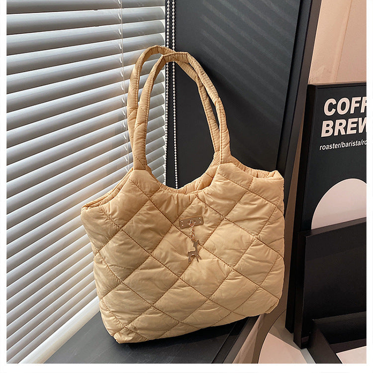 Stylish quilted tote bag Stornfield