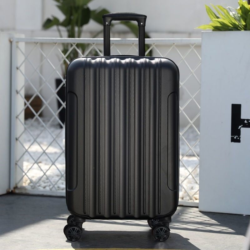Hard Shell Suitcase With High Strength Material And TSA Lock Stornfield