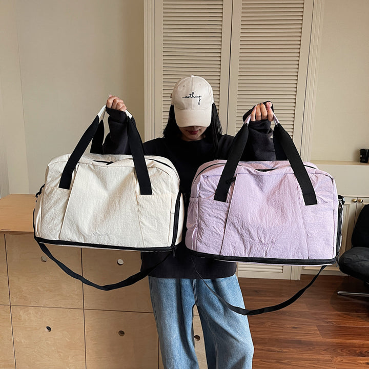 Sporty travel bag with practical outer pockets Stornfield