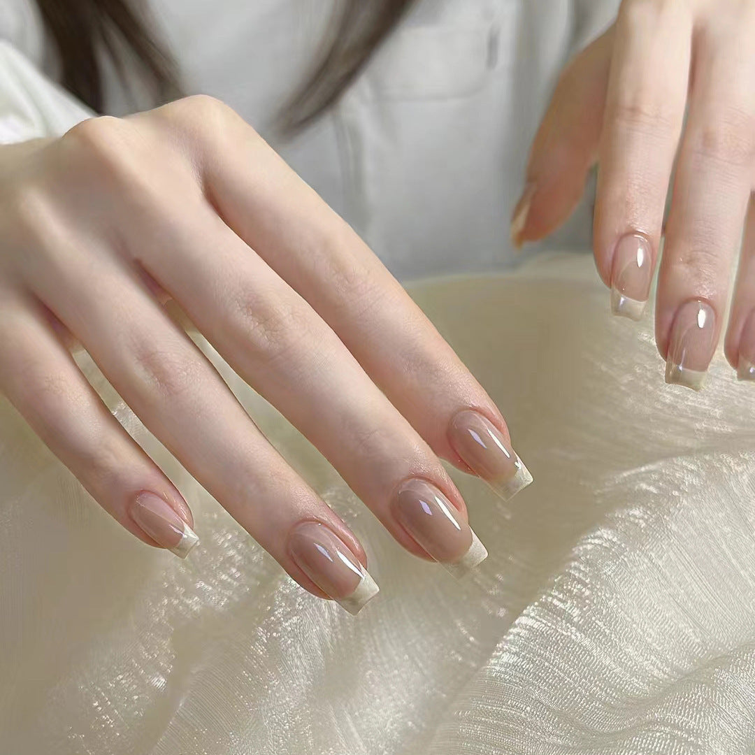 Trendy moon and star design artificial nails Stornfield