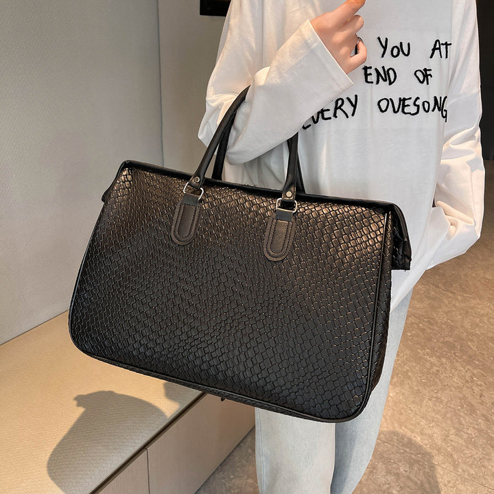 Elegant Handbag with Structured Design Stornfield