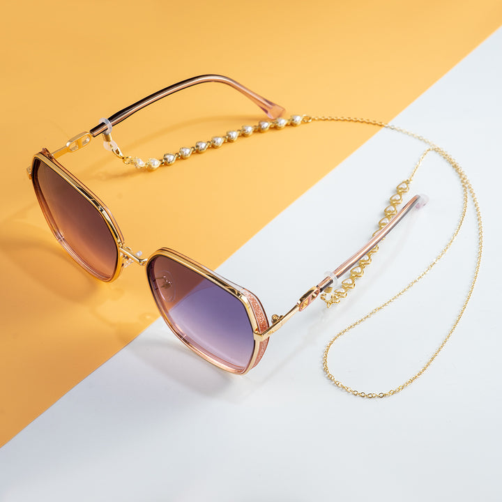 Elegant Pearl-Linked Eyewear Chain Stornfield