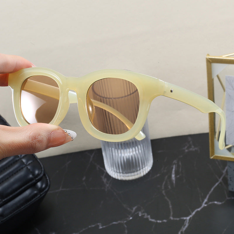 Women's sunglasses in modern, square design Stornfield