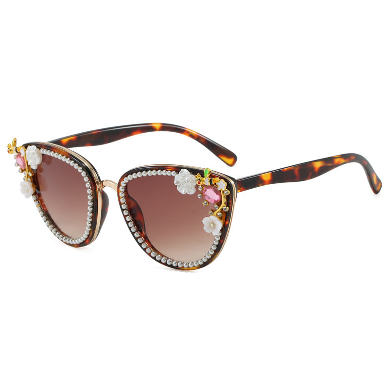 Ladies Glamorous Cat-Eye Sunglasses with Floral Decorations Stornfield
