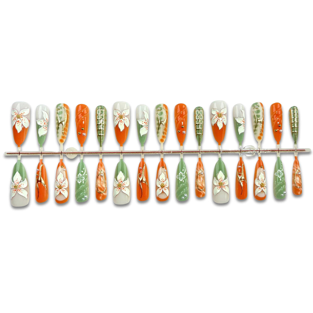Artistic Floral Press-On Nail Art Set 1790746250