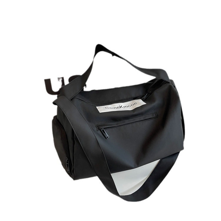 Stylish Travel Bag With Versatile Storage Options Stornfield