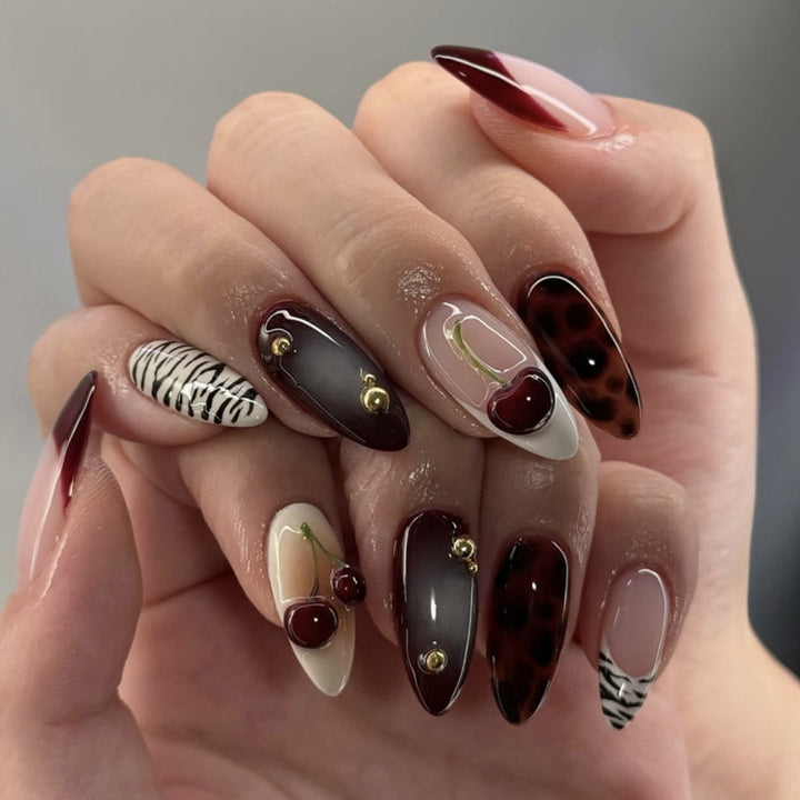 Elegant artificial nails with floral accents Stornfield