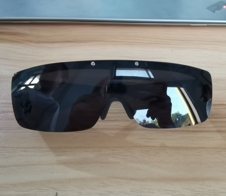 Sleek Shield Sunglasses Stornfield