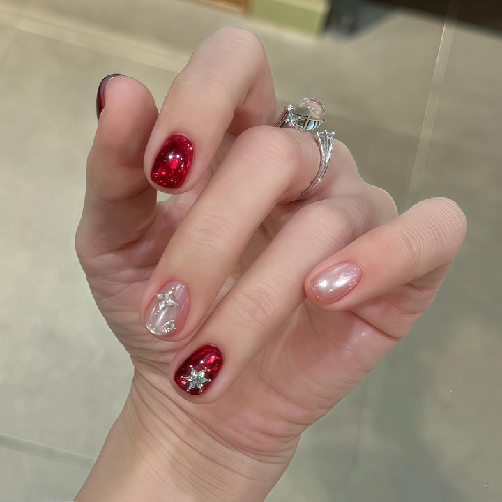 Glamorous Nail Design Stornfield