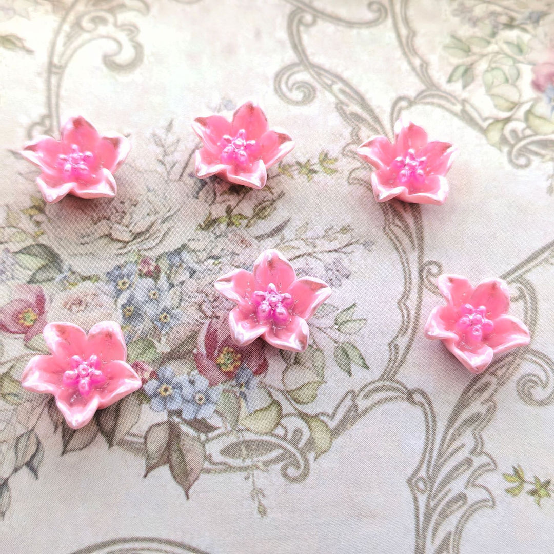 Decorative flower appliqués Stornfield