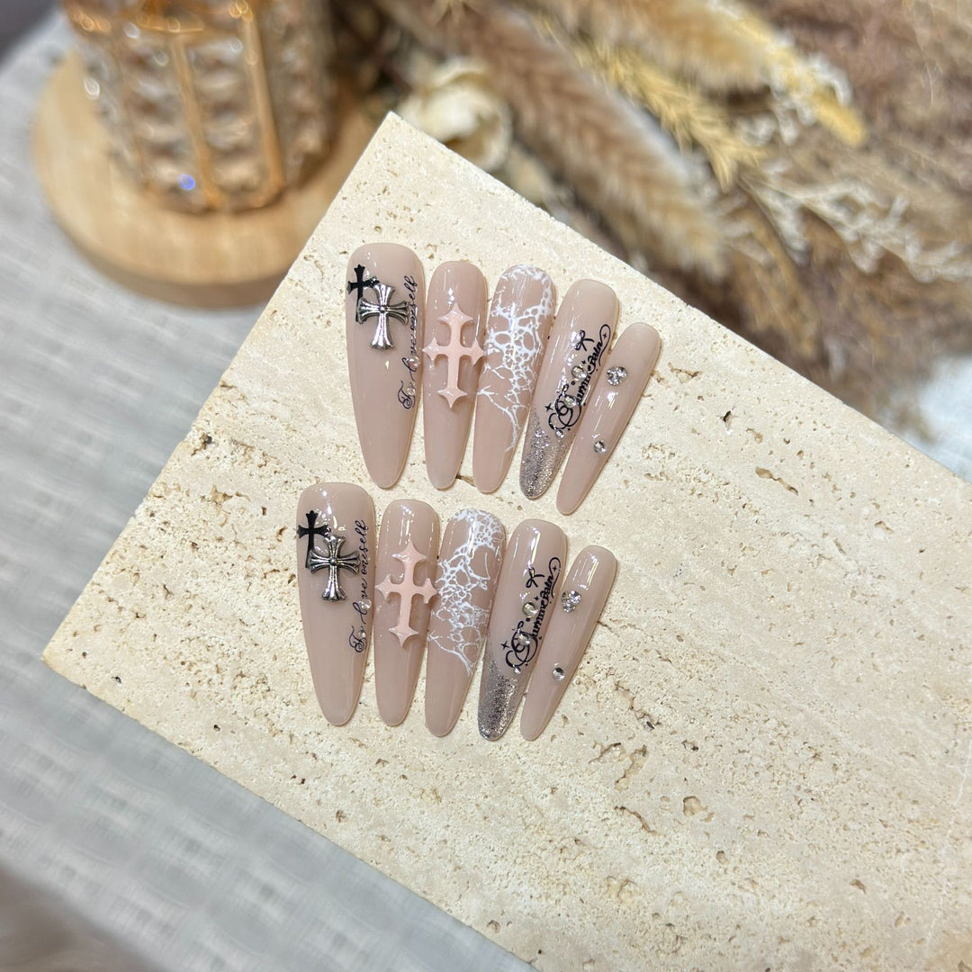 Luxury Gothic Press-On Nail Art Set Stornfield